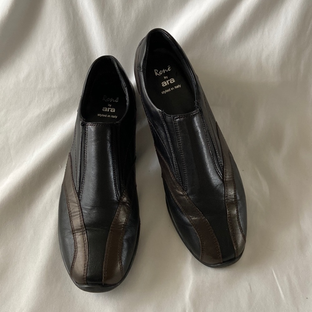 René by ARA; Styled in Italy, Made in Germany. Size 8; VERY GOOD USED CONDITION